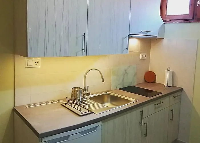 ács *